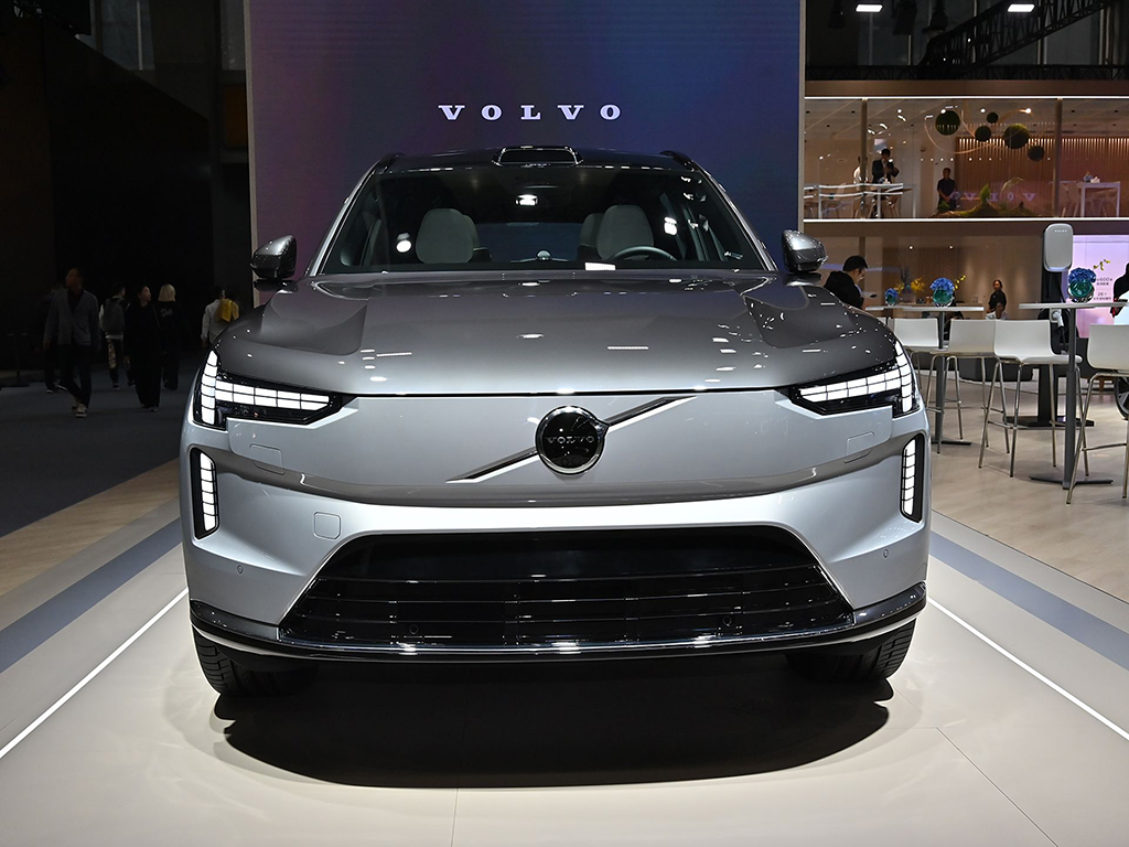 最新品牌汽车大赏，带你领略最新车型的魅力 🚗
